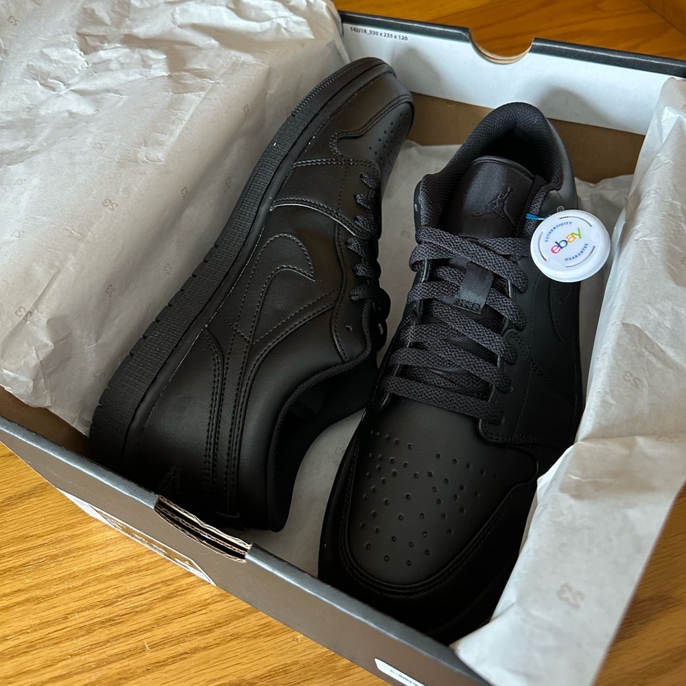 Nike Air Jordan 1 Low Triple Black Men’s 11